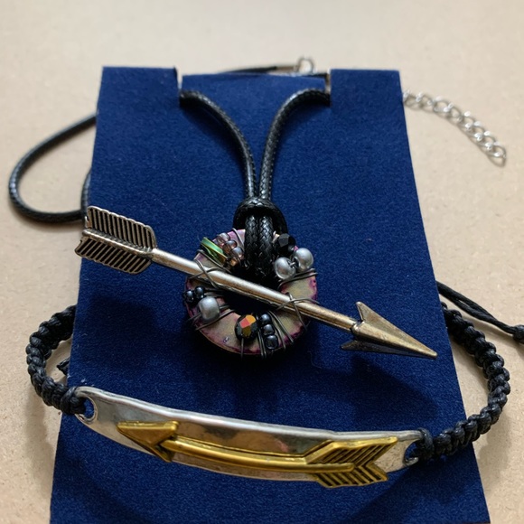 🔥5/$20🔥 Arrow Necklace and Macrame Bracelet New and Handmade - Picture 2 of 5